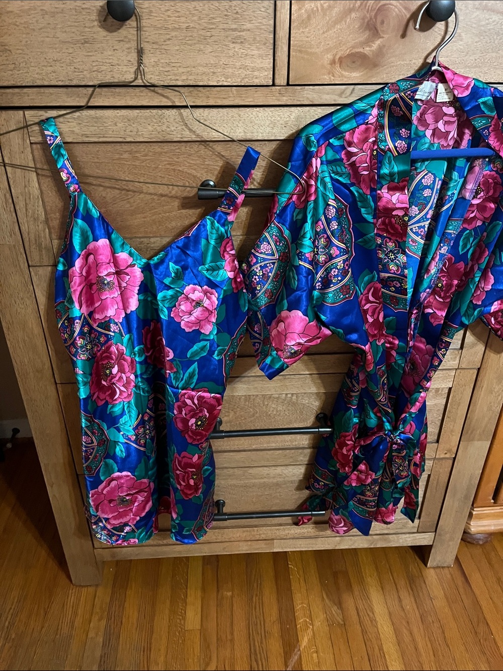 2 piece night shirt and wrap around robe